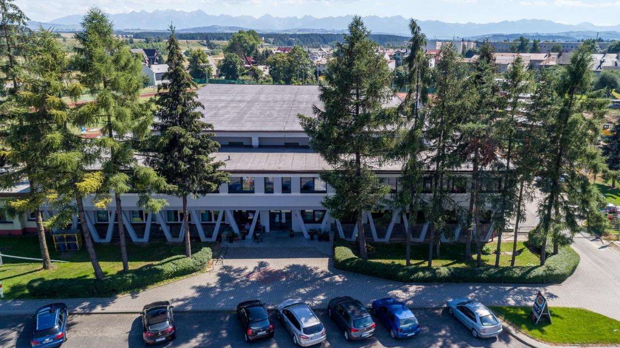Hotel***Gorce ノヴィ・タルク エクステリア 写真