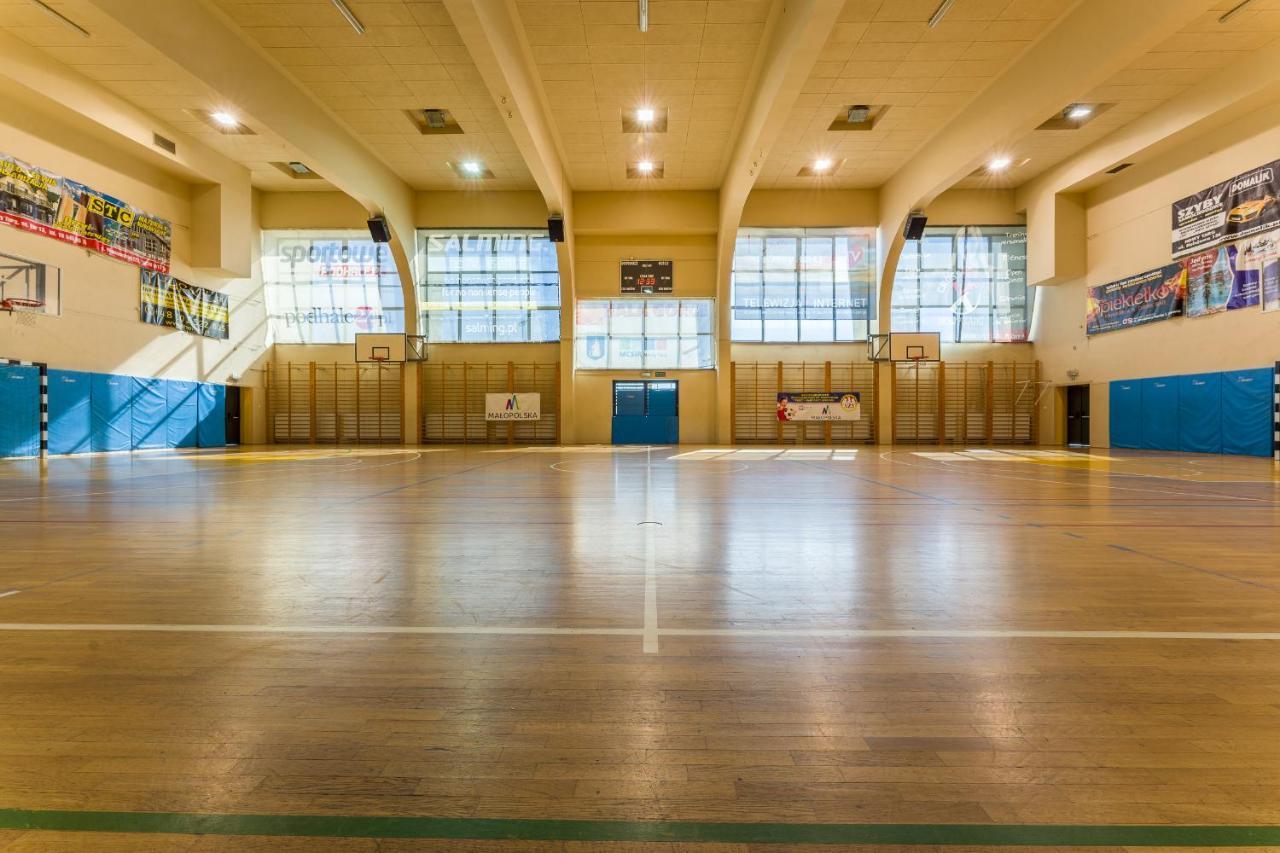 Hotel***Gorce ノヴィ・タルク エクステリア 写真