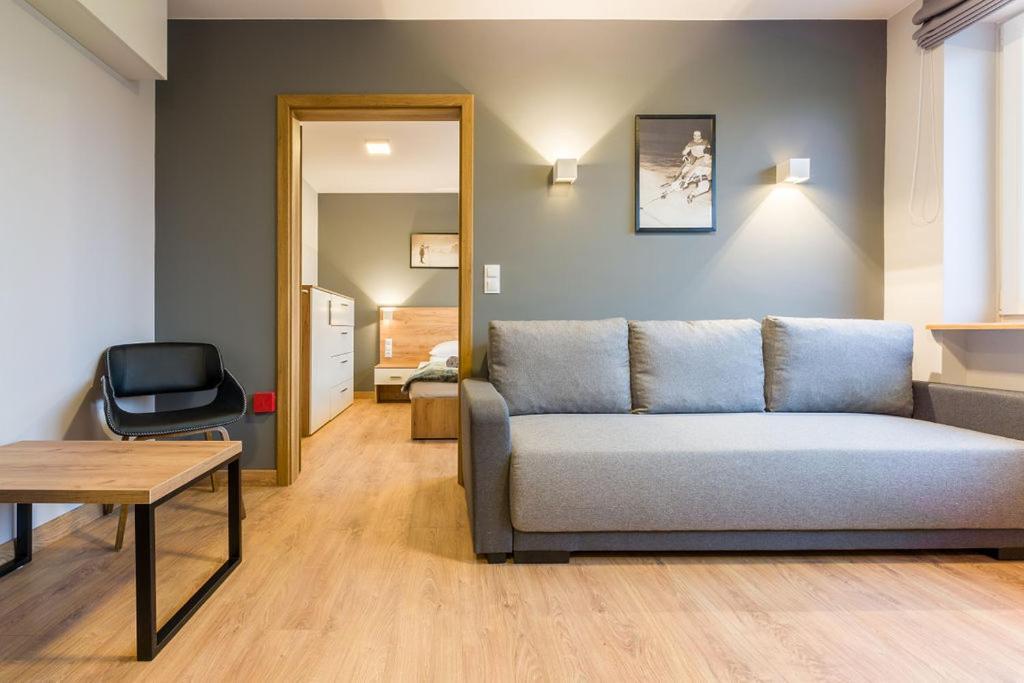 Hotel***Gorce ノヴィ・タルク エクステリア 写真