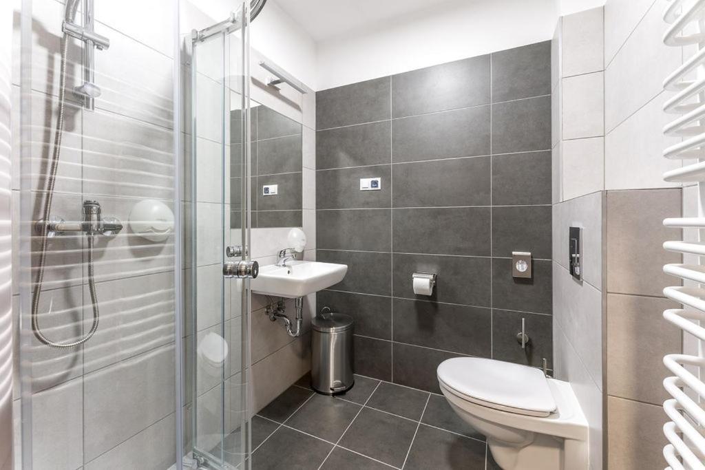 Hotel***Gorce ノヴィ・タルク エクステリア 写真