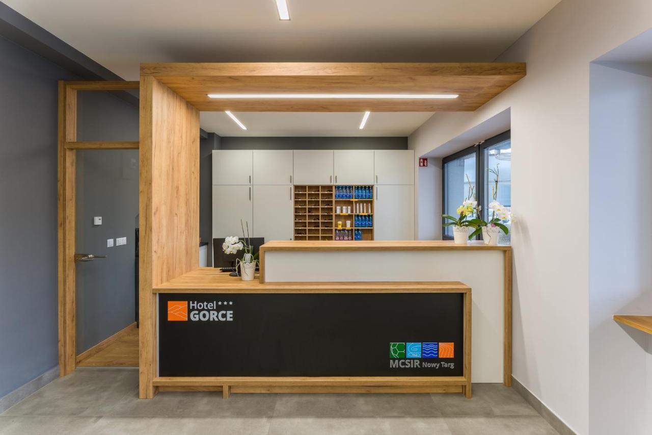 Hotel***Gorce ノヴィ・タルク エクステリア 写真